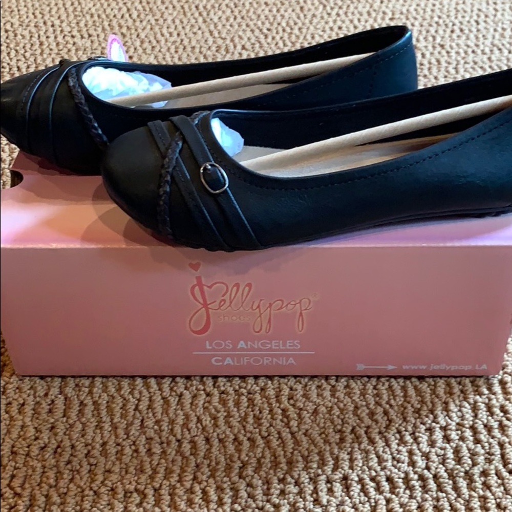 Black flats